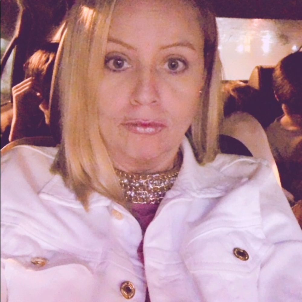 Meet your Posher, Natalie